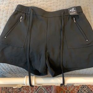 NY&C Black Dressy Shorts